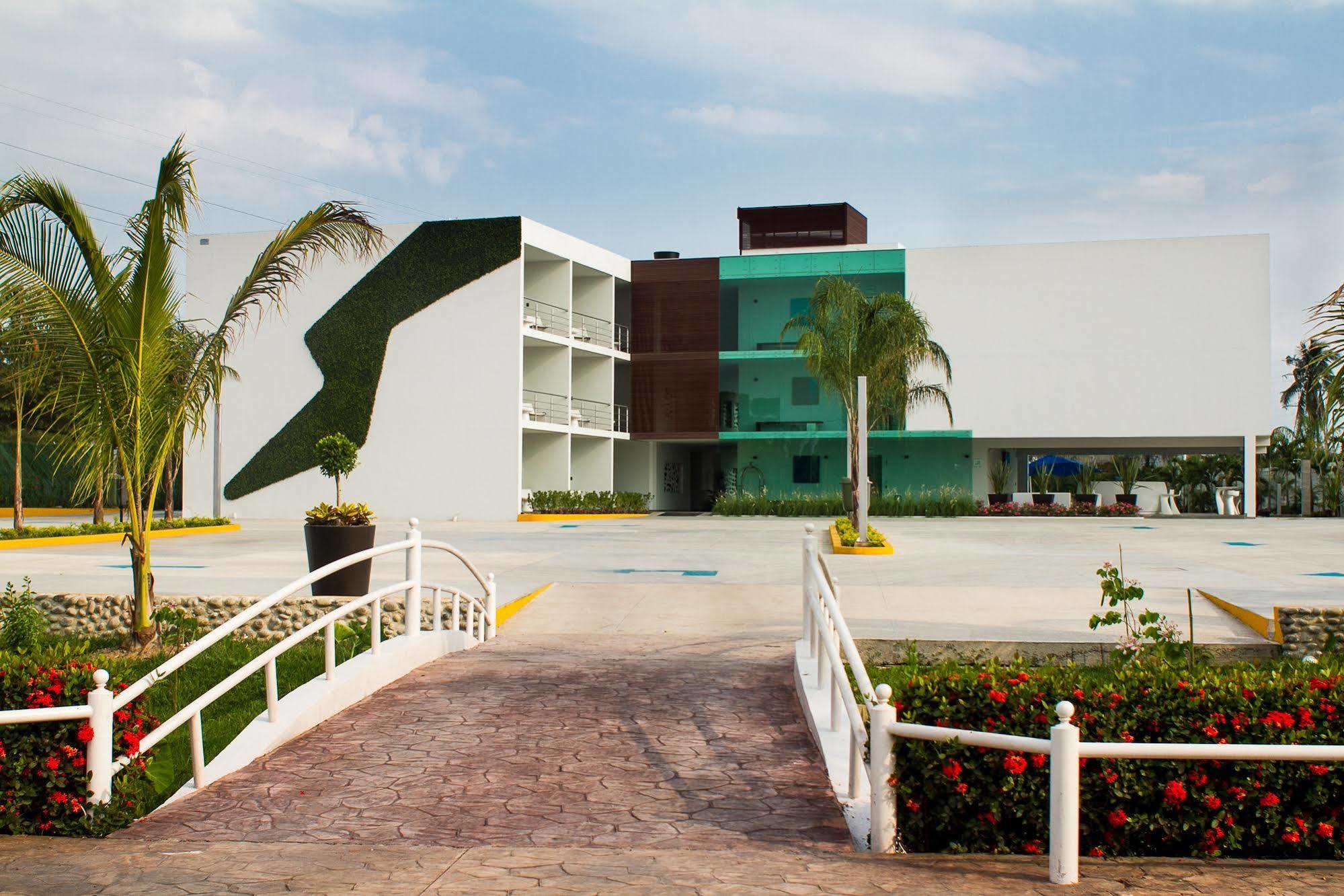 Hotel Aqua Spa & Resort Martínez de La Torre Eksteriør billede